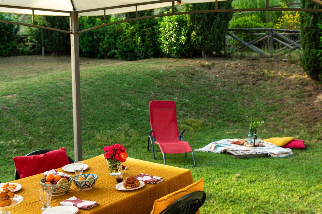Via Francigena Cottage In The Green ซานจีมิญญาโน ภายนอก รูปภาพ